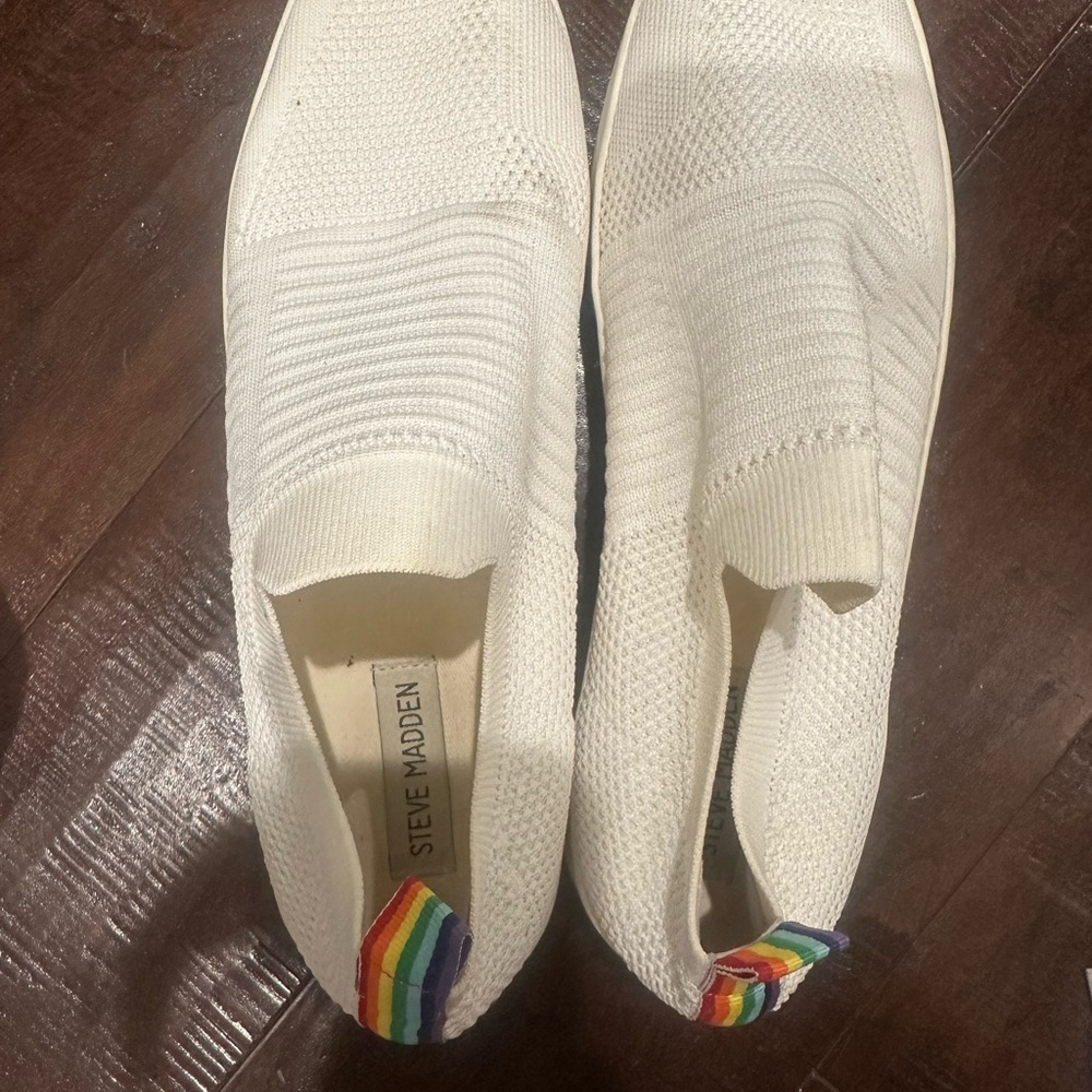 Steve Madden Cream Slip-On Sneakers with Rainbow Accent